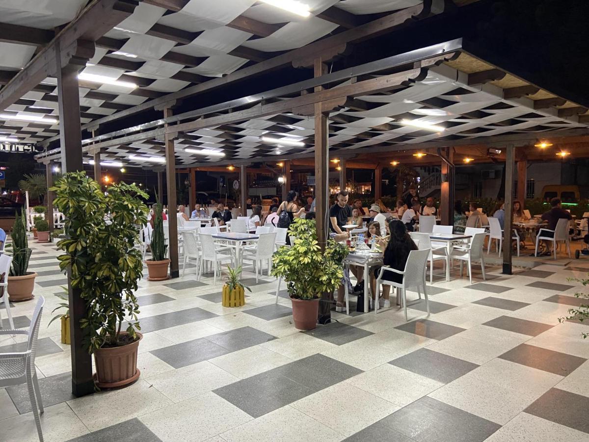 فندق Center Park Velipojë المظهر الخارجي الصورة