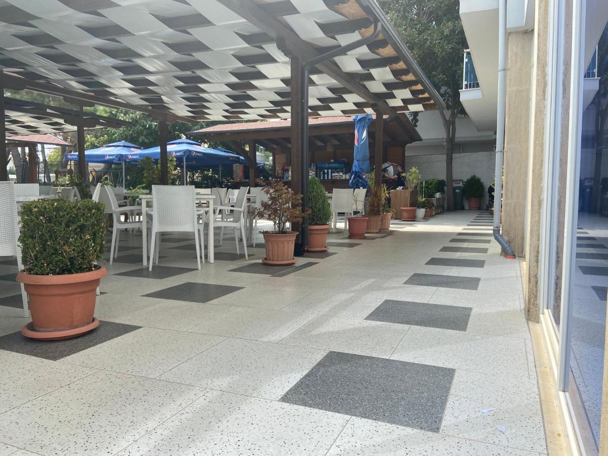 فندق Center Park Velipojë المظهر الخارجي الصورة