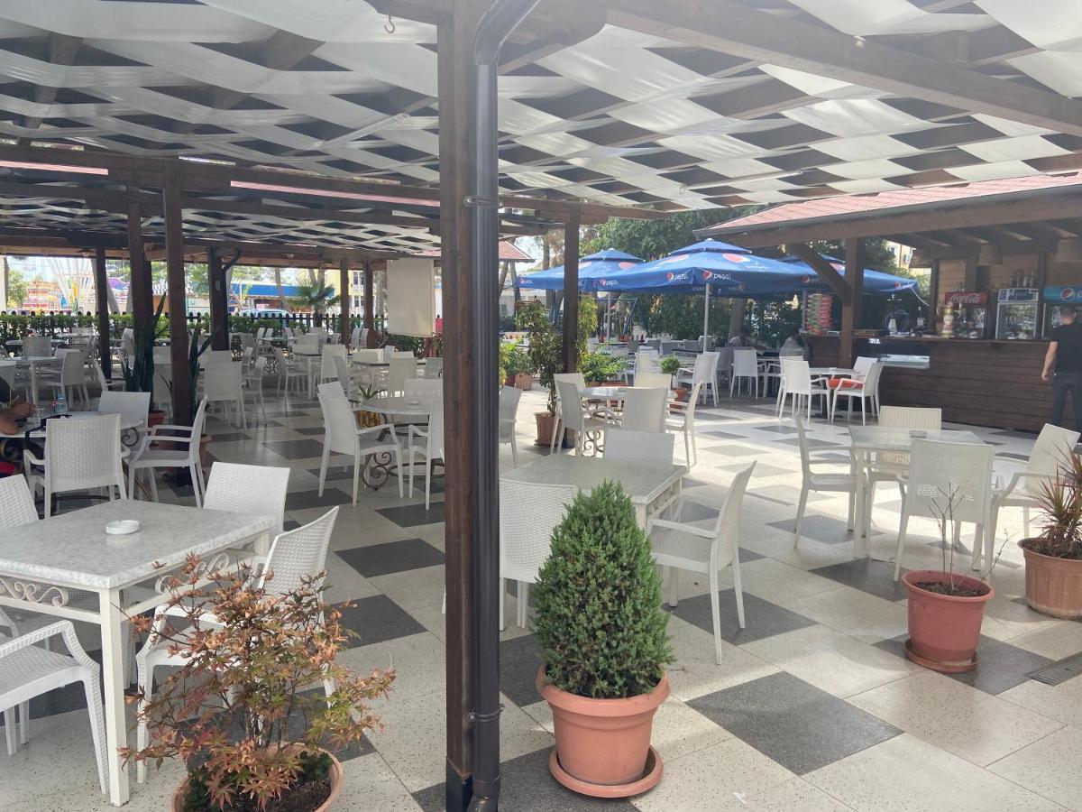 فندق Center Park Velipojë المظهر الخارجي الصورة